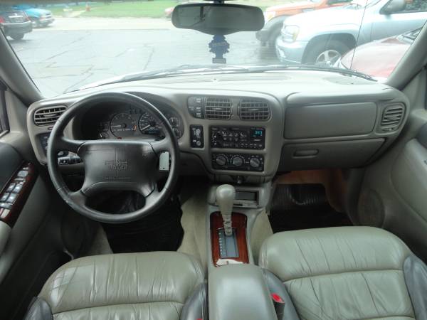 1998 GMC Jimmy Envoy 4WD for sale in Lansing, MI – photo 7