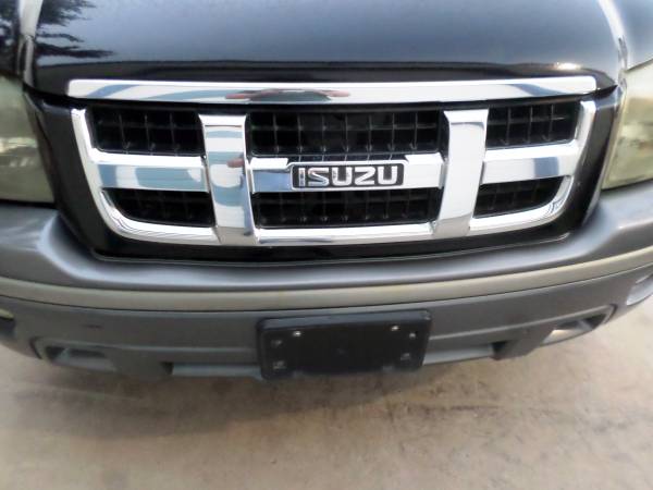 Isuzu Ascender S SUV 2005 " Well Maintained" - cars & trucks - by... for sale in Sunland Park, NM – photo 6
