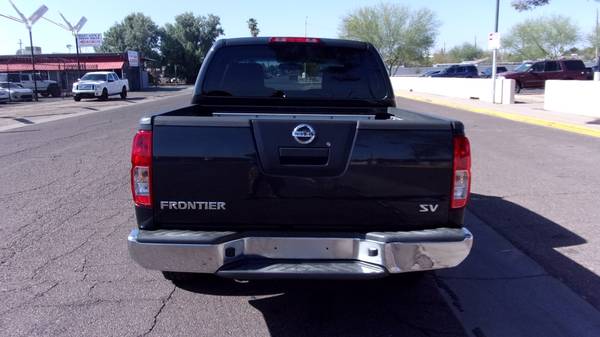 2011 NISSAN FRONTIER CREW CAB SV (1 OWNER, LOW MILES) - cars & for sale in Glendale, AZ – photo 4
