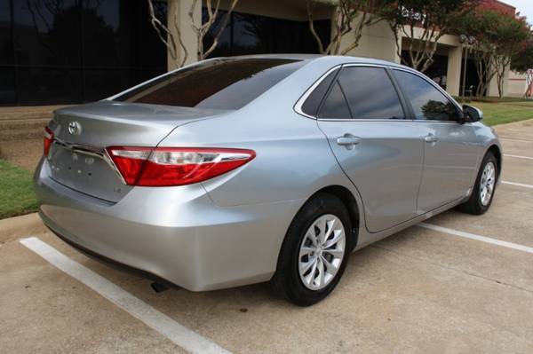 2016 Toyota Camry 4dr Sdn I4 Auto XLE One Owner back camera & NAV for sale in Dallas, TX – photo 7