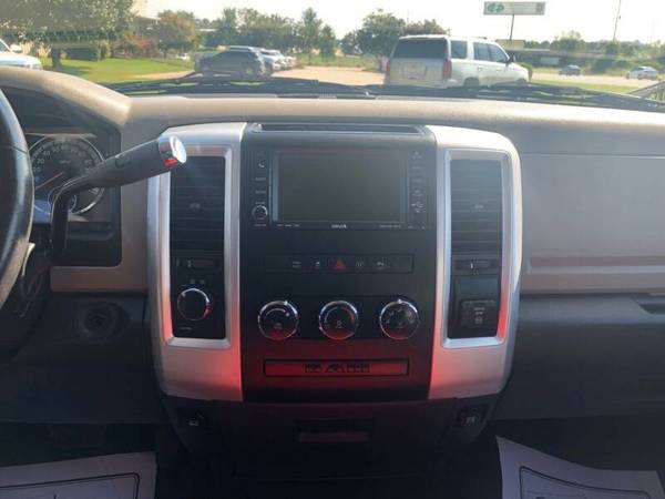 2010 DODGE Ram 1500 +++ 4x4, LOADED +++ EASY FINANCING ++ for sale in Lowell, AR – photo 9