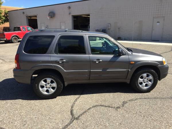 2003 Mazda Tribute ES AWD/4WD Excellent Condition! for sale in Minneapolis, MN – photo 6
