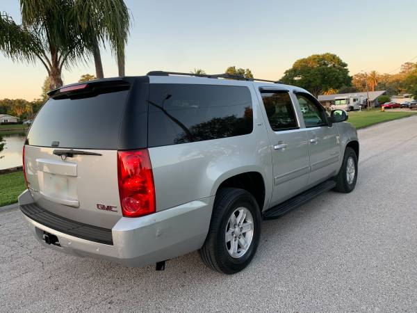 2011 GMC Yukon XL Excellent Condition for sale in Clearwater, FL – photo 6