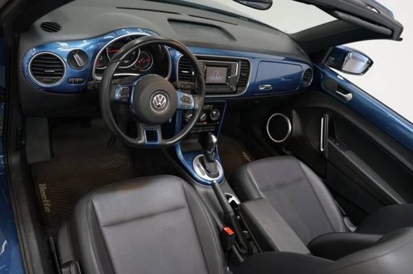 2018 Volkswagen BEETLE CONVERTIBLE 2 0T SE - - by for sale in Honolulu, HI – photo 14