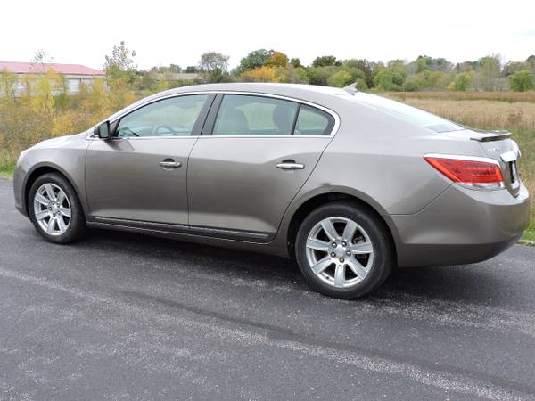 2011 Buick LaCrosse 4dr Sdn CXL FWD for sale in Hartford, WI – photo 4