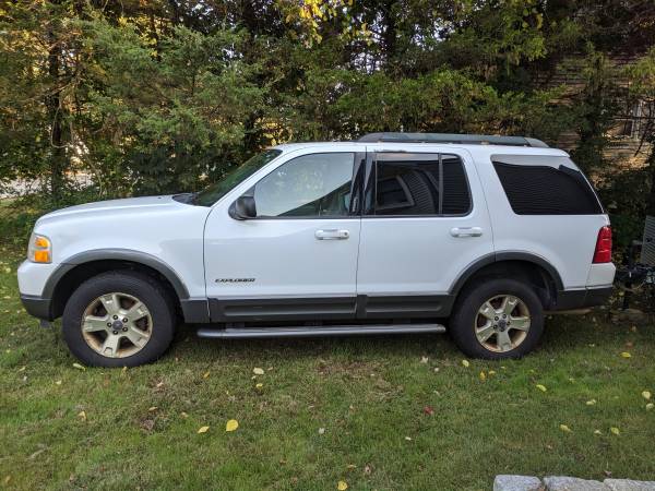 2005 Ford Explorer XLT for sale in New London, CT