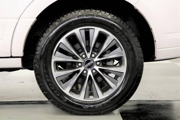 BLUETOOTH White 2017 Lincoln Navigator Select 4X4 4WD SUV CAMERA for sale in clinton, OK – photo 19