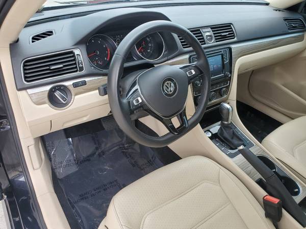 2017 *Volkswagen* *Passat* *1.8T SE Automatic* Deep for sale in Coconut Creek, FL – photo 7