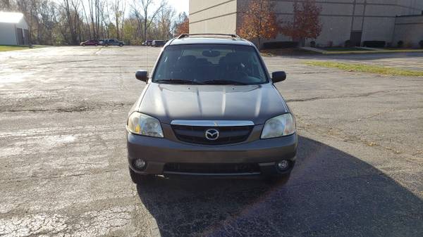 2003 Mazda Tribute ES - - by dealer - vehicle for sale in Grand Blanc, MI – photo 2