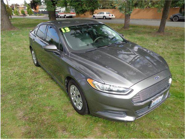 2013 Ford Fusion S Sedan 4D FREE CARFAX ON EVERY VEHICLE! for sale in Lynnwood, WA – photo 13