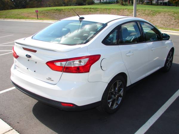 2013 Ford Focus SE 66,135 Miles - cars & trucks - by owner - vehicle... for sale in Asheville, NC – photo 7