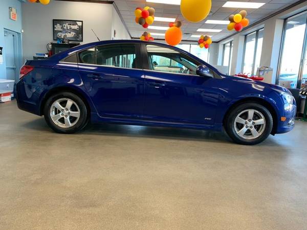 2012 Chevrolet Chevy Cruze 4dr Sdn LT w/1LT **Guaranteed Credit... for sale in Inwood, NC – photo 9