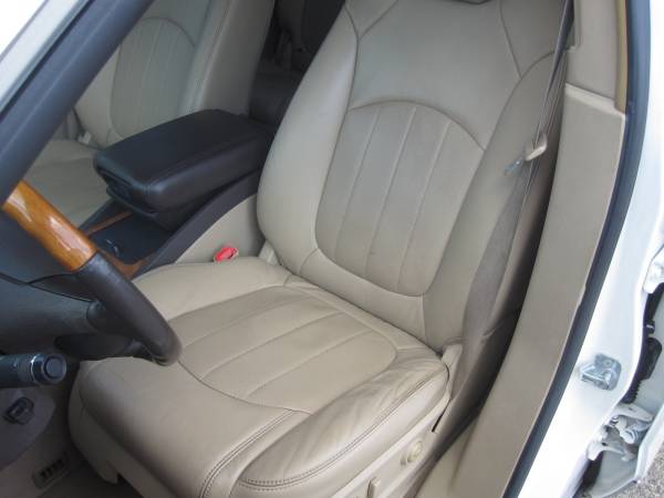 2008 BUICK ENCLAVE CXL **3RD ROW**NICE OPTIONS**TURN-KEY READY** for sale in Hickory, NC – photo 11
