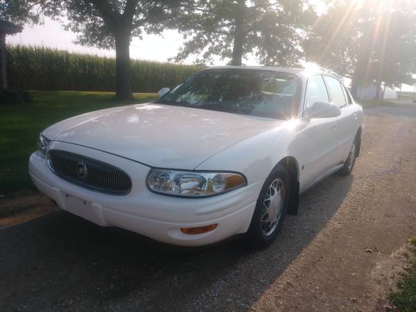 2002 Buick Lesabre Limited - cars & trucks - by owner - vehicle... for sale in Davenport, IA – photo 2