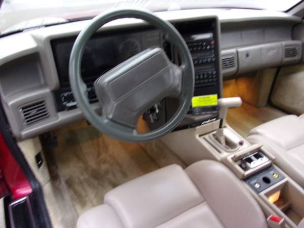 1993 Cadillac Allante Base for sale in Dodgeville, WI – photo 9