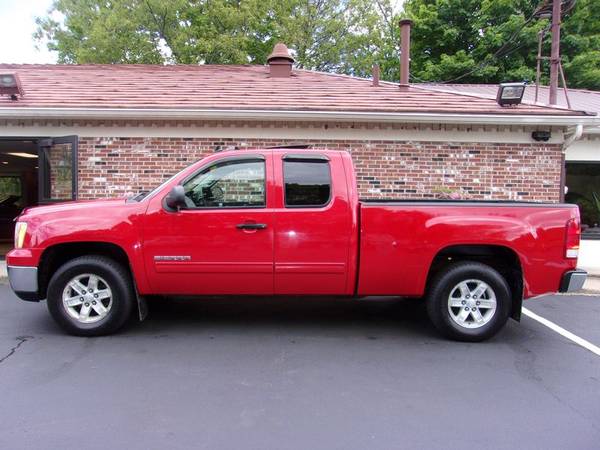 2011 GMC Sierra SLE Ext Cab 5.3 4x4, 95k Miles, Red/Black, Very Clean! for sale in Franklin, VT – photo 6