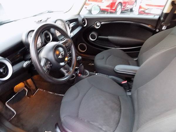 2012 MINI COOPER ~ SUPER CLEAN! ~ EZ FINANCING AVAILABLE! - cars &... for sale in Crystal, MN – photo 7
