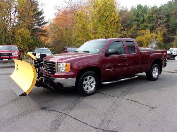 2013 GMC Sierra 1500 SLE 4x4 4dr Extended Cab 6.5 ft. SB WE CAN... for sale in Londonderry, NH – photo 2