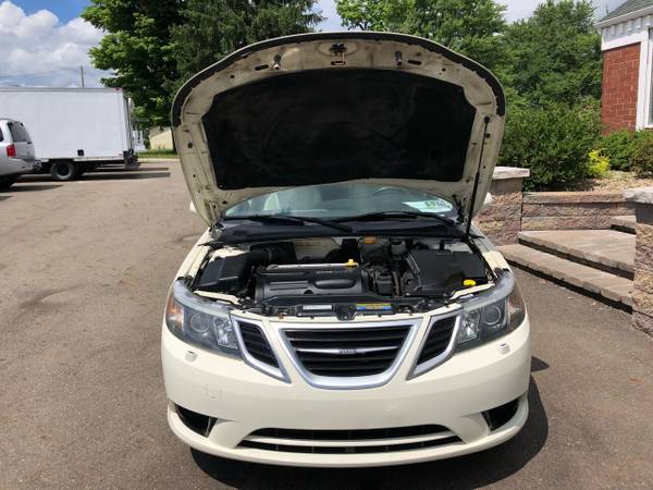💥2009 SAAB 9 3 - Runs 100%Clean CARFAX/Loaded/Super Deal!!!💥 - cars... for sale in Youngstown, OH – photo 5