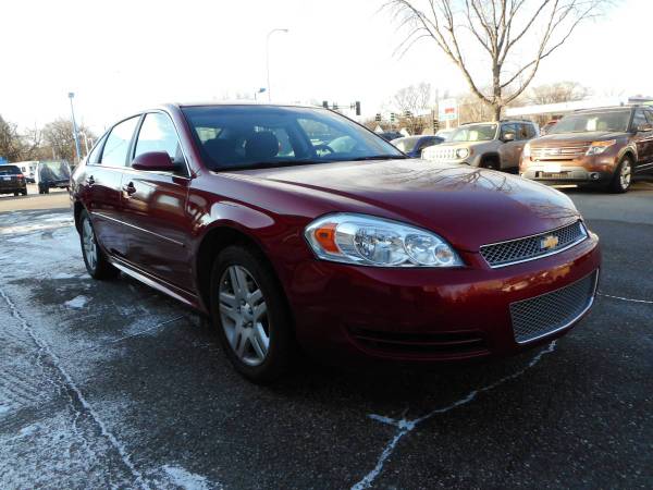 ★★★ 2014 Chevrolet Impala Limited LT / ONLY 52k Miles! ★★★ - cars &... for sale in Grand Forks, ND – photo 4