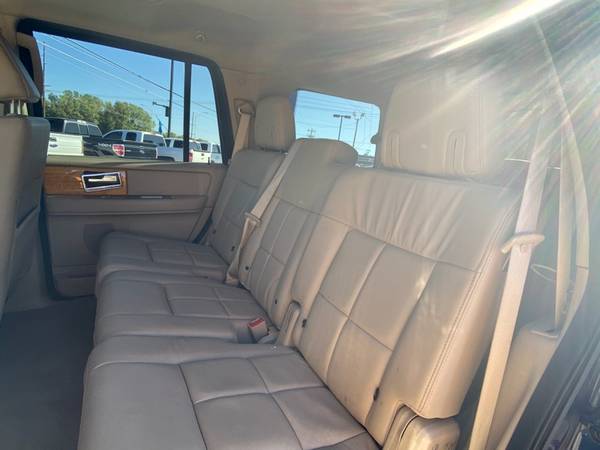 2007 Lincoln Navigator 2WD 4dr - cars & trucks - by dealer - vehicle... for sale in Bethany, OK – photo 10