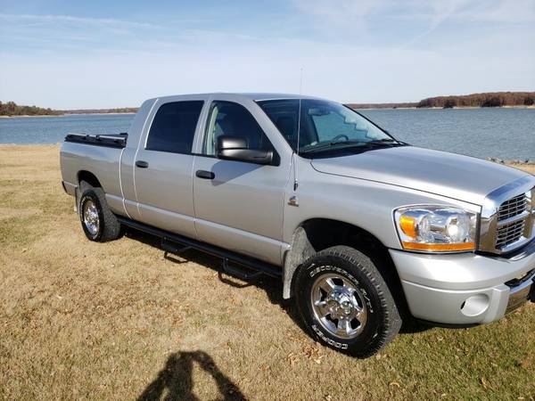 2006 Dodge Ram 2500 - cars & trucks - by owner - vehicle automotive... for sale in Shelbyville, IL – photo 3
