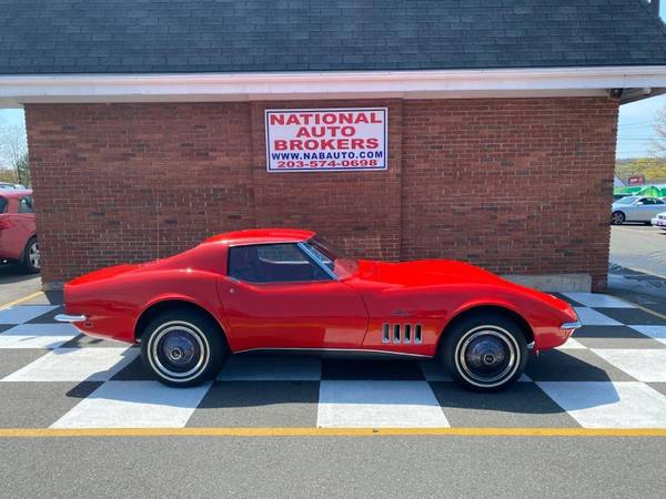 1969 Chevrolet Chevy Corvette Stingray (TOP RATED DEALER AWARD 2018 for sale in Waterbury, NY – photo 2