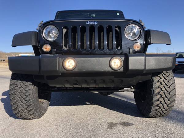 2014 Jeep Wrangler Unlimited Rubicon Black Cle for sale in Johnstown , PA – photo 3
