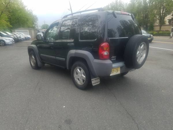 2004 Jeep Liberty 4X4 Automatic Great SUV! - - by for sale in Paterson, NJ – photo 6