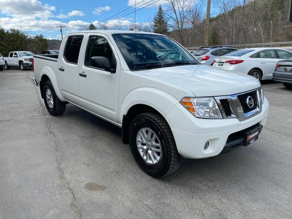 2016 Nissan Frontier SV CREW CAB 4WD - - by dealer for sale in Cass Lake, VT – photo 7