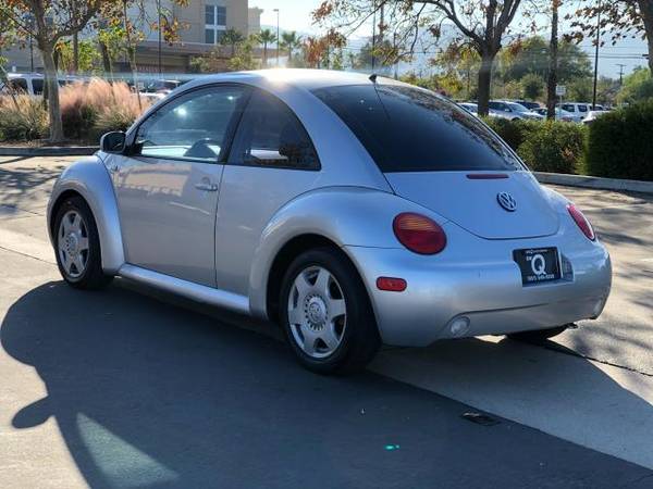 2001 Volkswagen New Beetle 2dr Cpe GLS Auto - cars & trucks - by... for sale in Corona, CA – photo 4