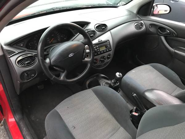 Ford Focus ZX3 Hatchback - cars & trucks - by owner - vehicle... for sale in Baltimore, District Of Columbia – photo 5