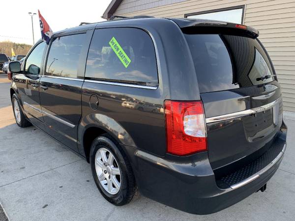 2012 Chrysler Town & Country 4dr Wgn Touring - cars & trucks - by... for sale in Chesaning, MI – photo 6