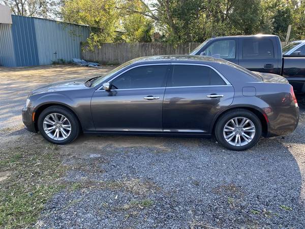 2017 Chrysler 300 Limited, 61245 miles Clean - - by for sale in Pensacola, FL – photo 6