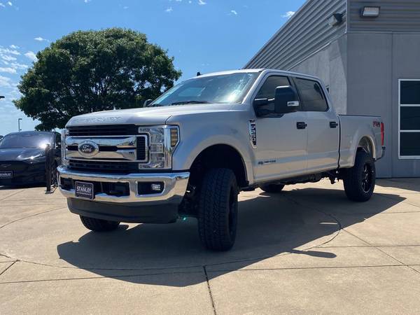2019 Ford F-250 XLT - - by dealer - vehicle automotive for sale in Mc Gregor, TX – photo 3