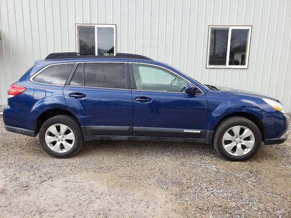 2011 Subaru Outback AWD Automatic - - by dealer for sale in Salmon, ID – photo 3