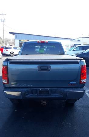 2010 GMC Sierra 1500 SLE - (Streeters-Open 7 Days A Week!!!) - cars... for sale in queensbury, NY – photo 8