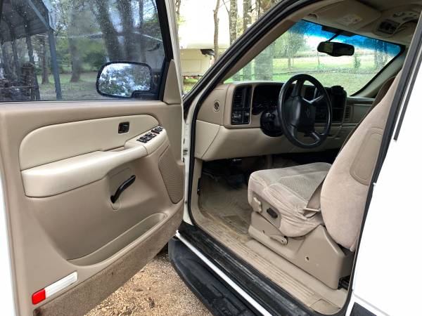 2001 Chevrolet Suburban - cars & trucks - by owner - vehicle... for sale in Bryan, TX – photo 12