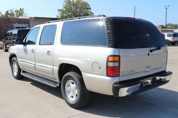 2004 GMC Yukon XL 1500 - Financing Available! - cars & trucks - by... for sale in Russellville, AR – photo 5