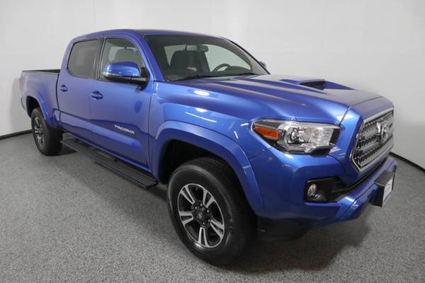 2017 Toyota Tacoma, Blazing Blue Pearl for sale in Wall, NJ – photo 7