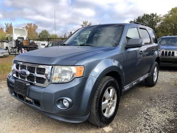 2010 Ford Escape - 6 month/6000 MILE WARRANTY// 3 DAY RETURN POLICY... for sale in Fredericksburg, District Of Columbia – photo 2