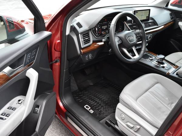 2018 Audi Q5 2.0T quattro Premium Plus - cars & trucks - by dealer -... for sale in Spartanburg, SC – photo 4