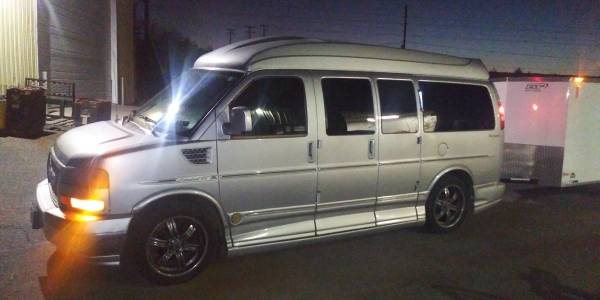 2010 conversion van - cars & trucks - by owner - vehicle automotive... for sale in Kinzers, PA – photo 4