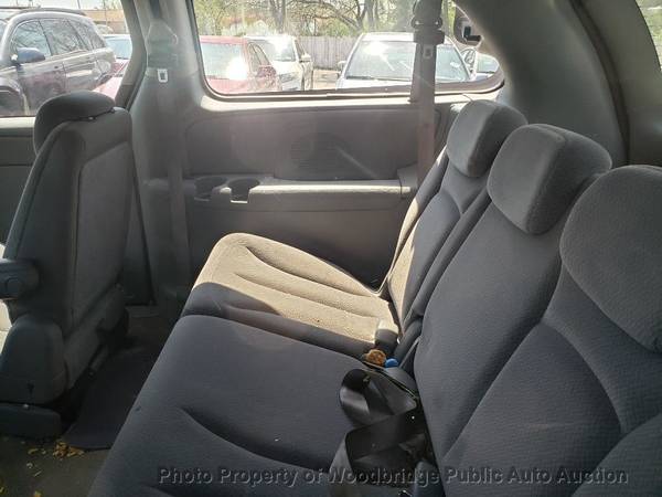 2006 Dodge Grand Caravan 4dr SXT Silver - - by for sale in Woodbridge, District Of Columbia – photo 9