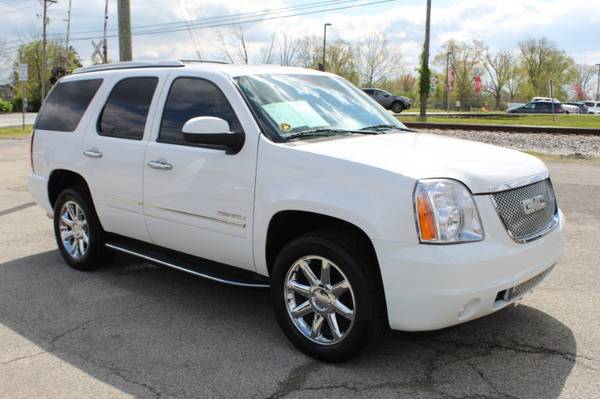 2011 GMC Yukon Denali 4WD - - by dealer - vehicle for sale in Crestwood, KY – photo 3