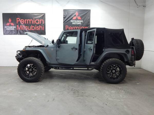2015 Jeep Wrangler unlimited - - by dealer - vehicle for sale in Odessa, TX – photo 6