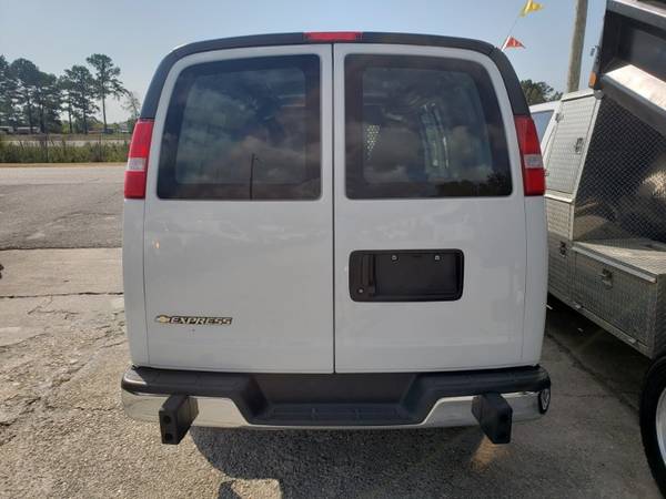 2018 Chevrolet Express 2500 Cargo for sale in Myrtle Beach, SC – photo 5