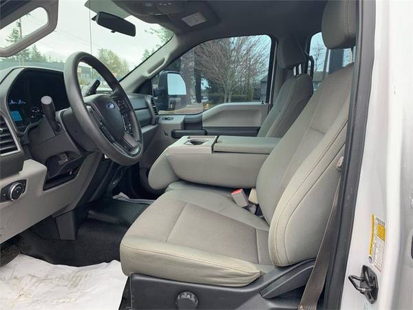 2018 Ford F-250 Super Duty XL 4x4 - - by dealer for sale in Albany, OR – photo 2