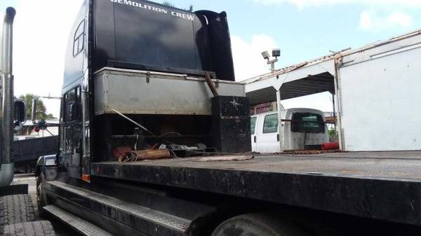1996 Flatbed Tow Truck Freightliner FLD120 - cars & trucks - by... for sale in Miami, FL – photo 3