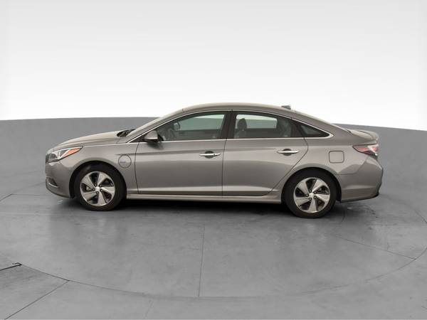 2017 Hyundai Sonata Plugin Hybrid Sedan 4D sedan Gray - FINANCE... for sale in Atlanta, NV – photo 5